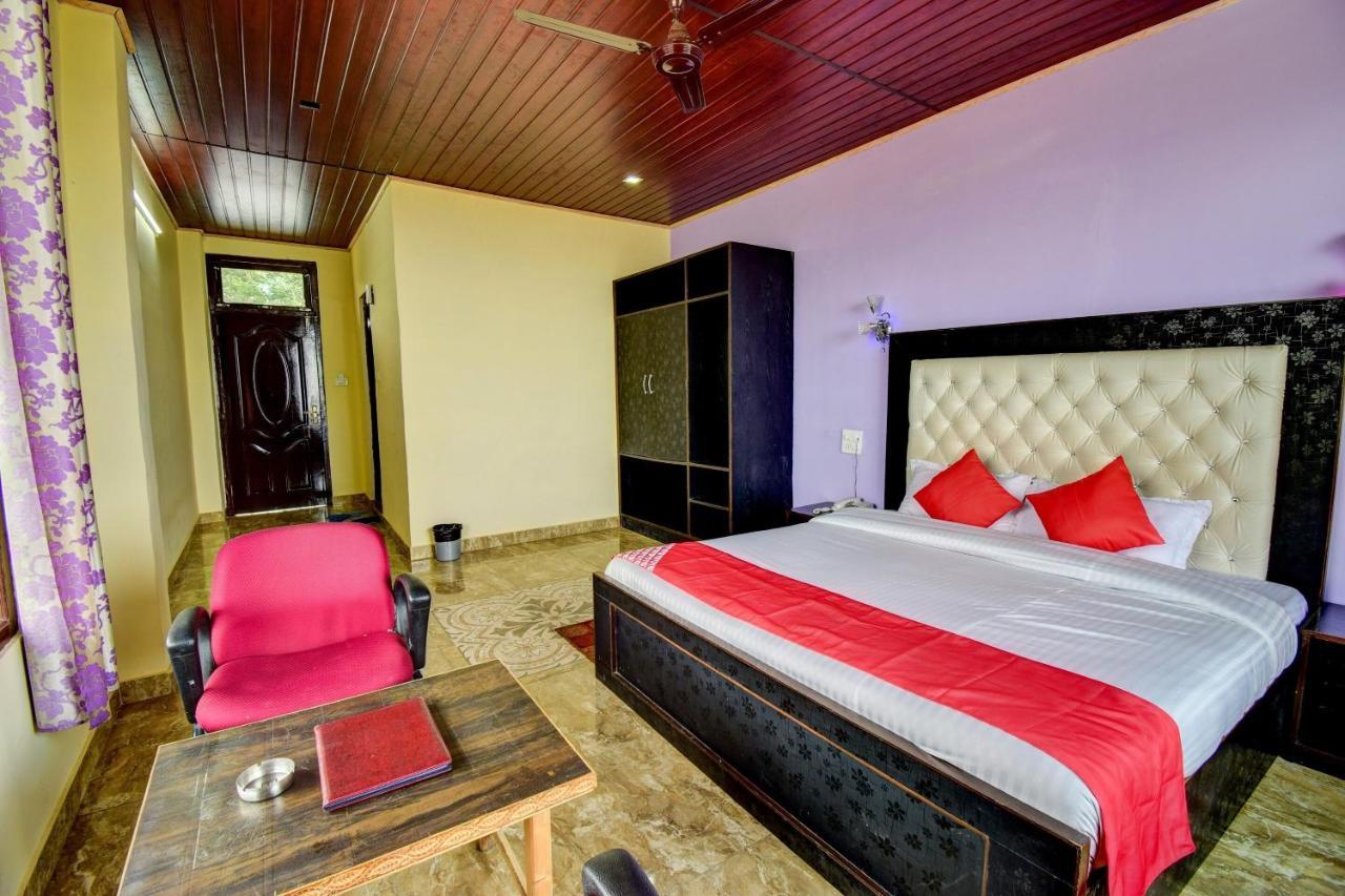 Oyo 43476 Vatika Resort ชิมลา ภายนอก รูปภาพ