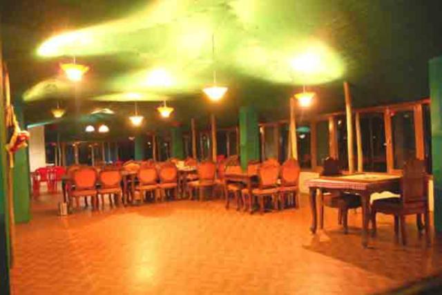 Oyo 43476 Vatika Resort ชิมลา ภายนอก รูปภาพ